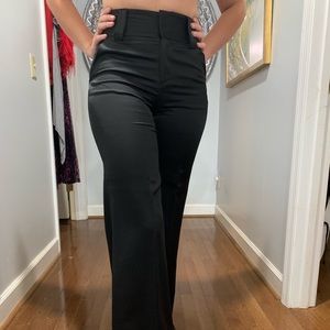 Alice & Olivia black satin dress pants sz4